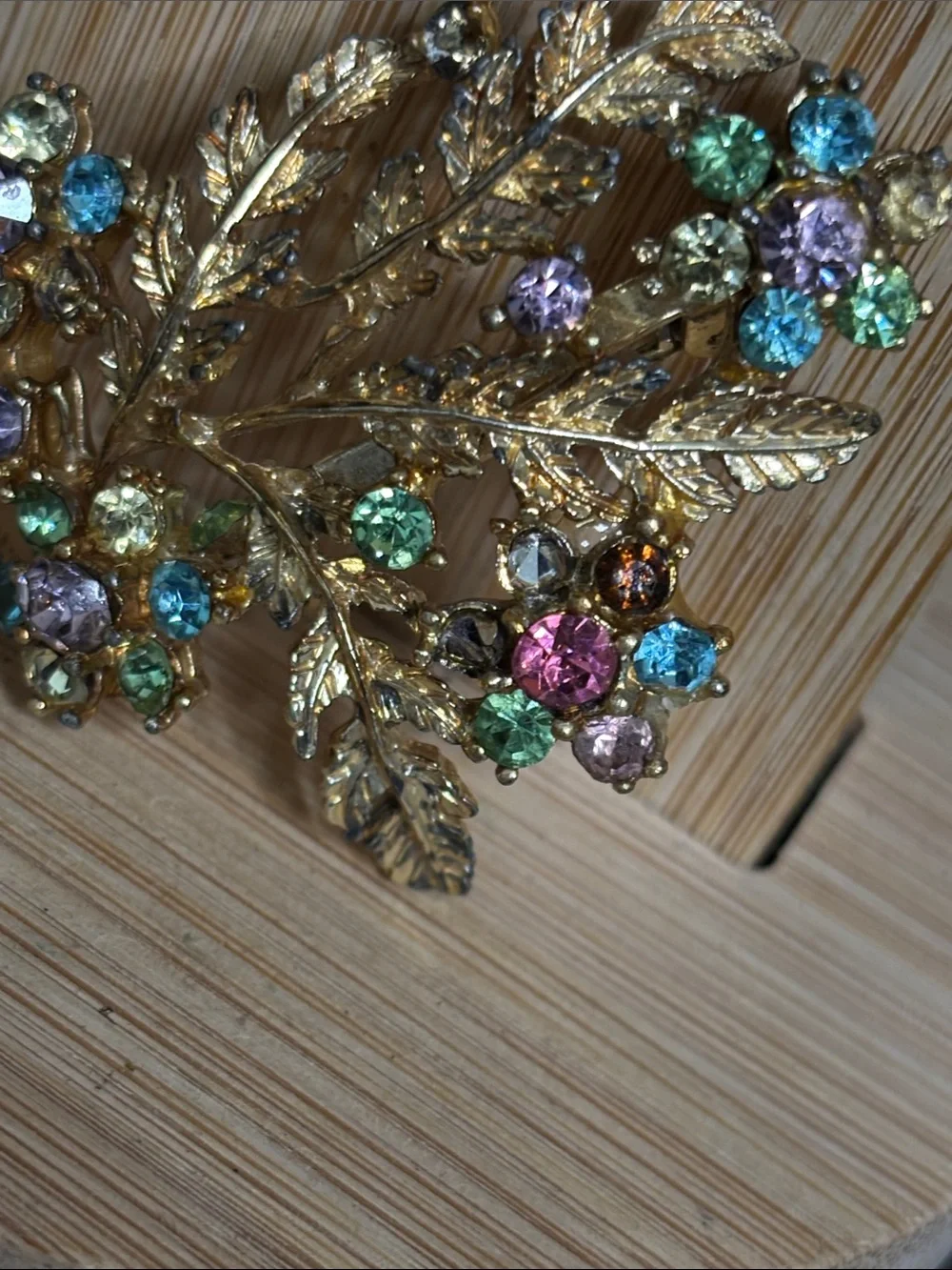 Vintage Coro Gold-Tone Floral Crystal Brooch - Multicolor Elegant